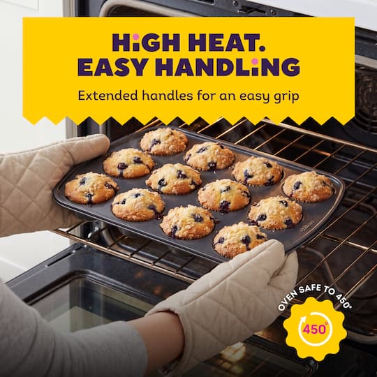 Wilton® Gold Non-Stick Bakeware 12 Cup Muffin Pan